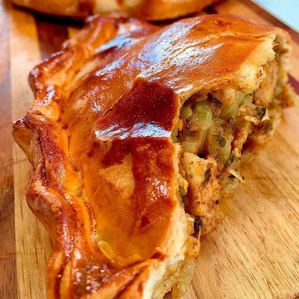 Empanada Ave